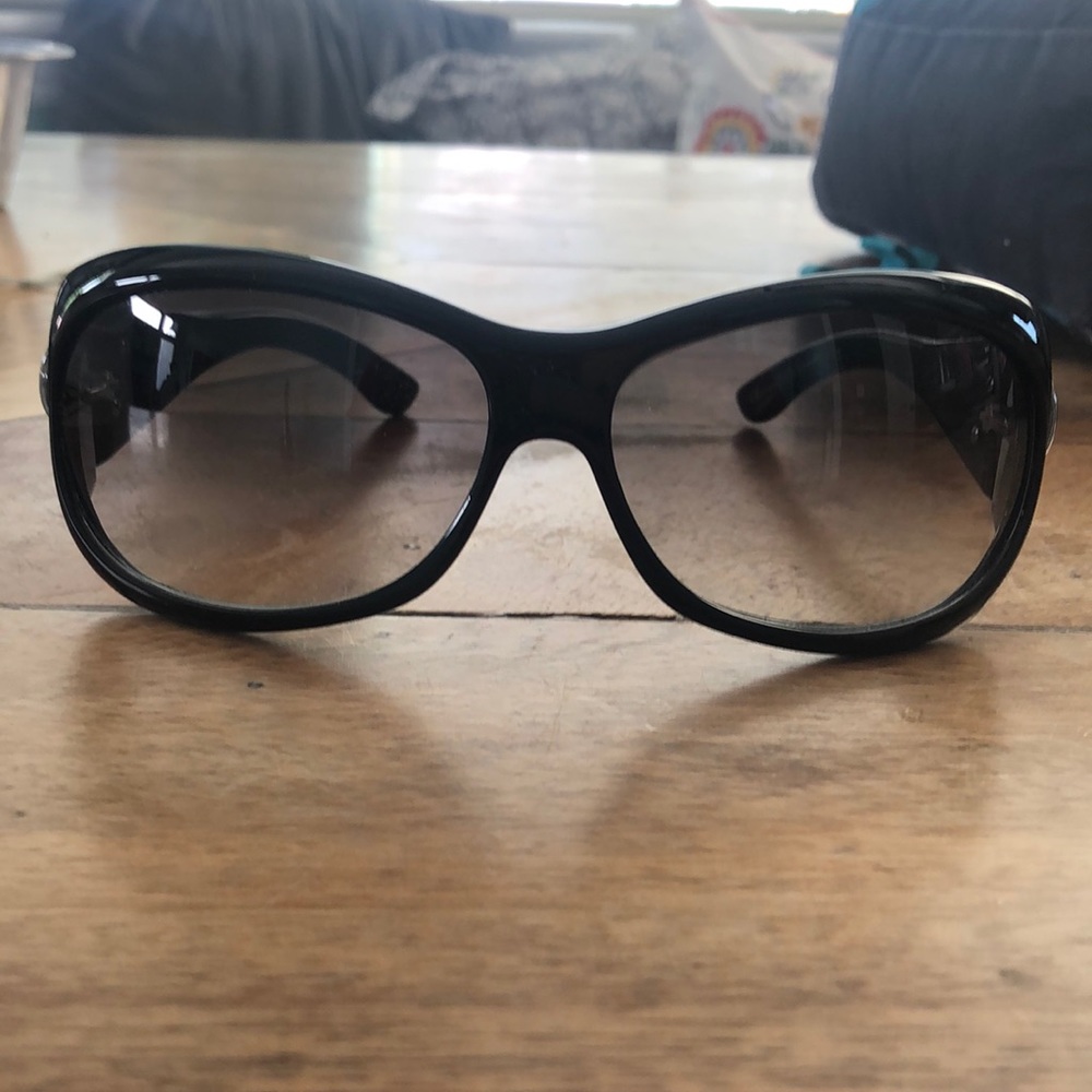 Authentic Black Gucci Sunglasses